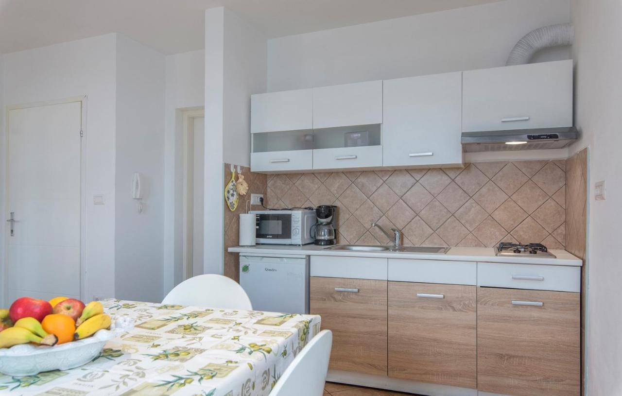 Apartment Complex Iris Porec Luaran gambar